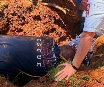 Heroic Rescue of 12-Year-Old Yorkie Trapped Underground Inspires Community with Hope and Compassion