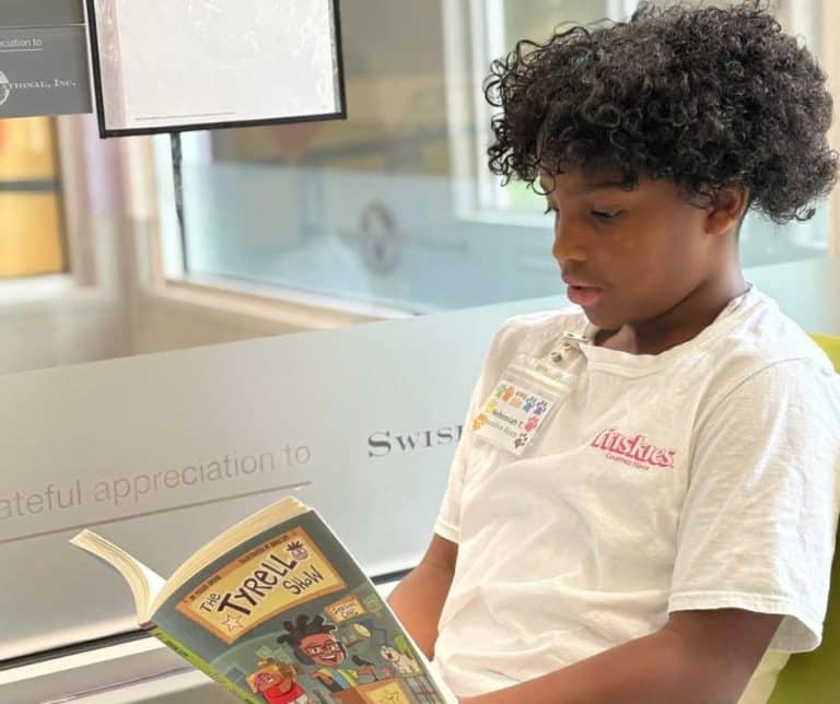 Eleven-Year-Old Inspires with 100 Hours of Heartwarming Reading to Shelter Dogs for a Beautiful Cause