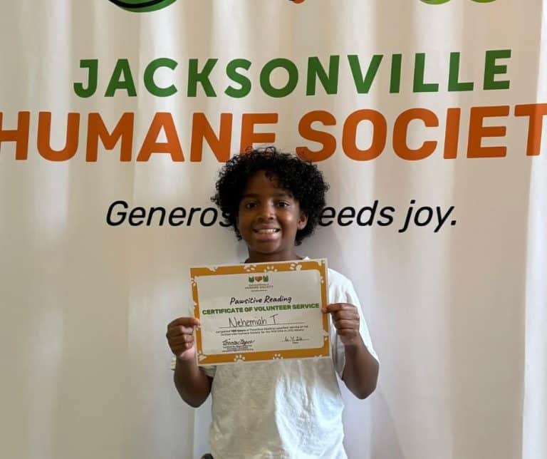 Eleven-Year-Old Inspires with 100 Hours of Heartwarming Reading to Shelter Dogs for a Beautiful Cause