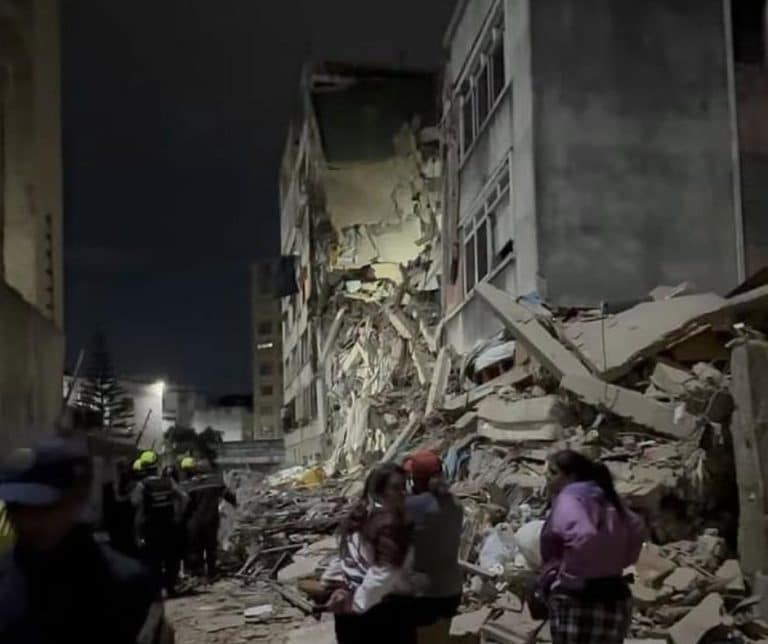 Recent Graduate Embraced Her Beloved Dog Amid the Heartbreaking Devastation of a Deadly Earthquake in Venezuela